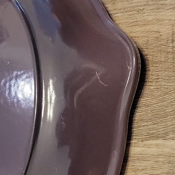 Le Creuset Cassis Cast Iron Round Evolution Skillet Grill - Picture 10 of 15